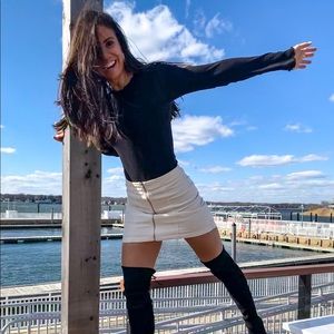 Meet your Posher, Christina